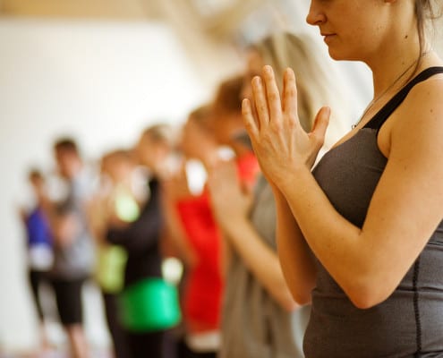 YogaStudents_Prayerhands